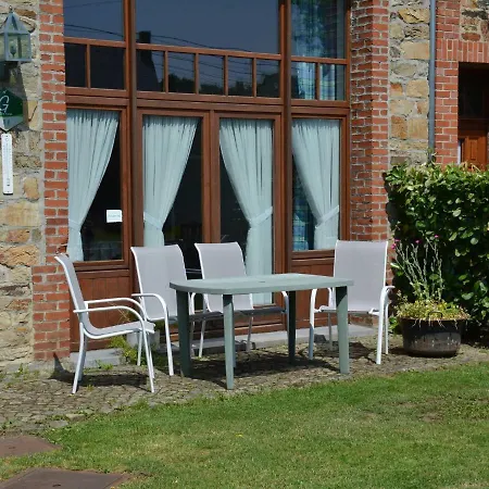 Gorgeous In With Garden *
